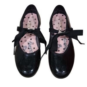 Girls black patent leather tap shoes